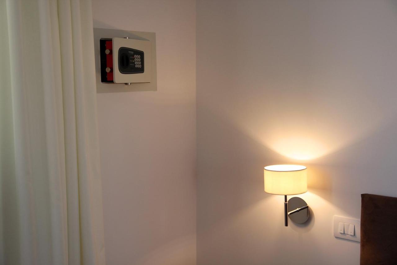 Suite Rosso & Nero Lecce Exterior foto